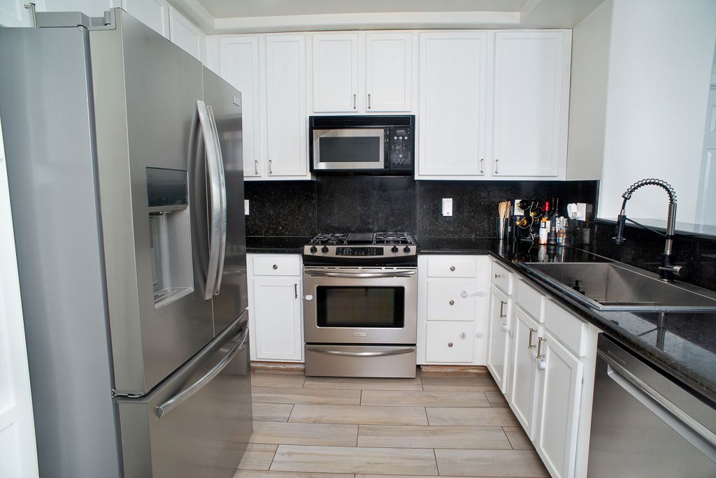 9610 Zelzah Avenue - 302
